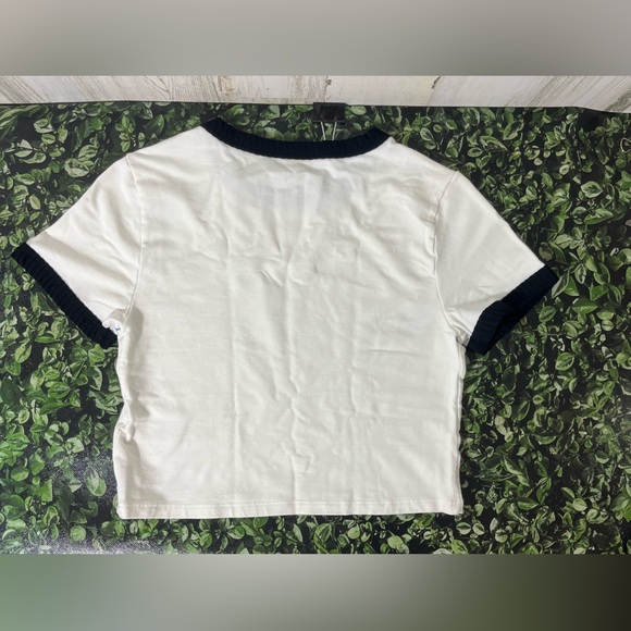 BlueSteel Crop top “Lost inside my own head” Graphic Rainbow stripe Size Small - Picture 3 of 5